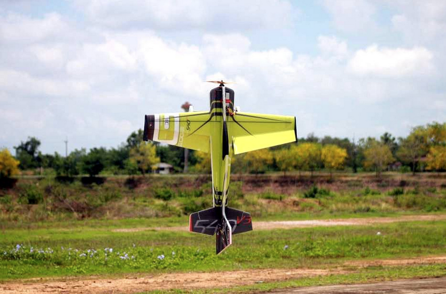Edge 540 V3 XL Vert 1060mm Rc Factory  Voltige